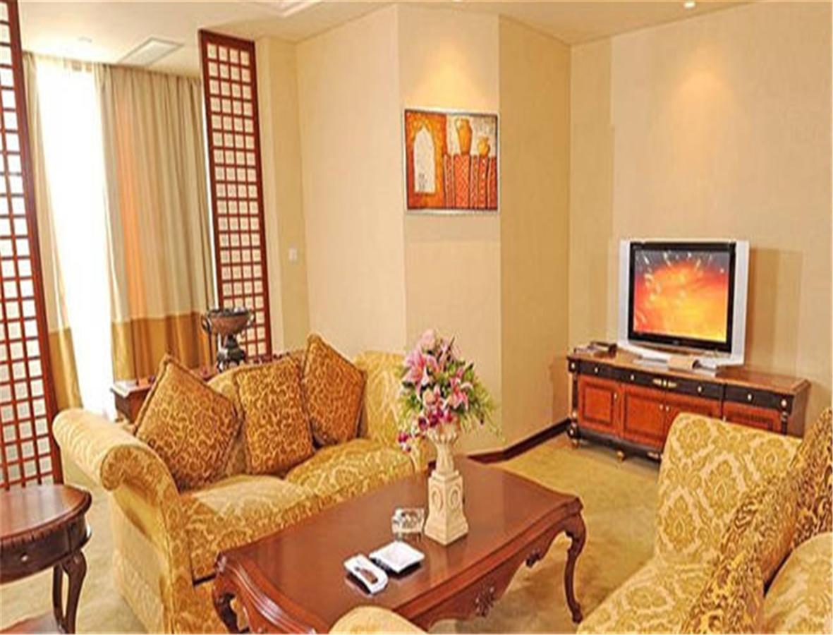 ג'וחאי Ocean Spring Grand Metropark Hotel מראה חיצוני תמונה