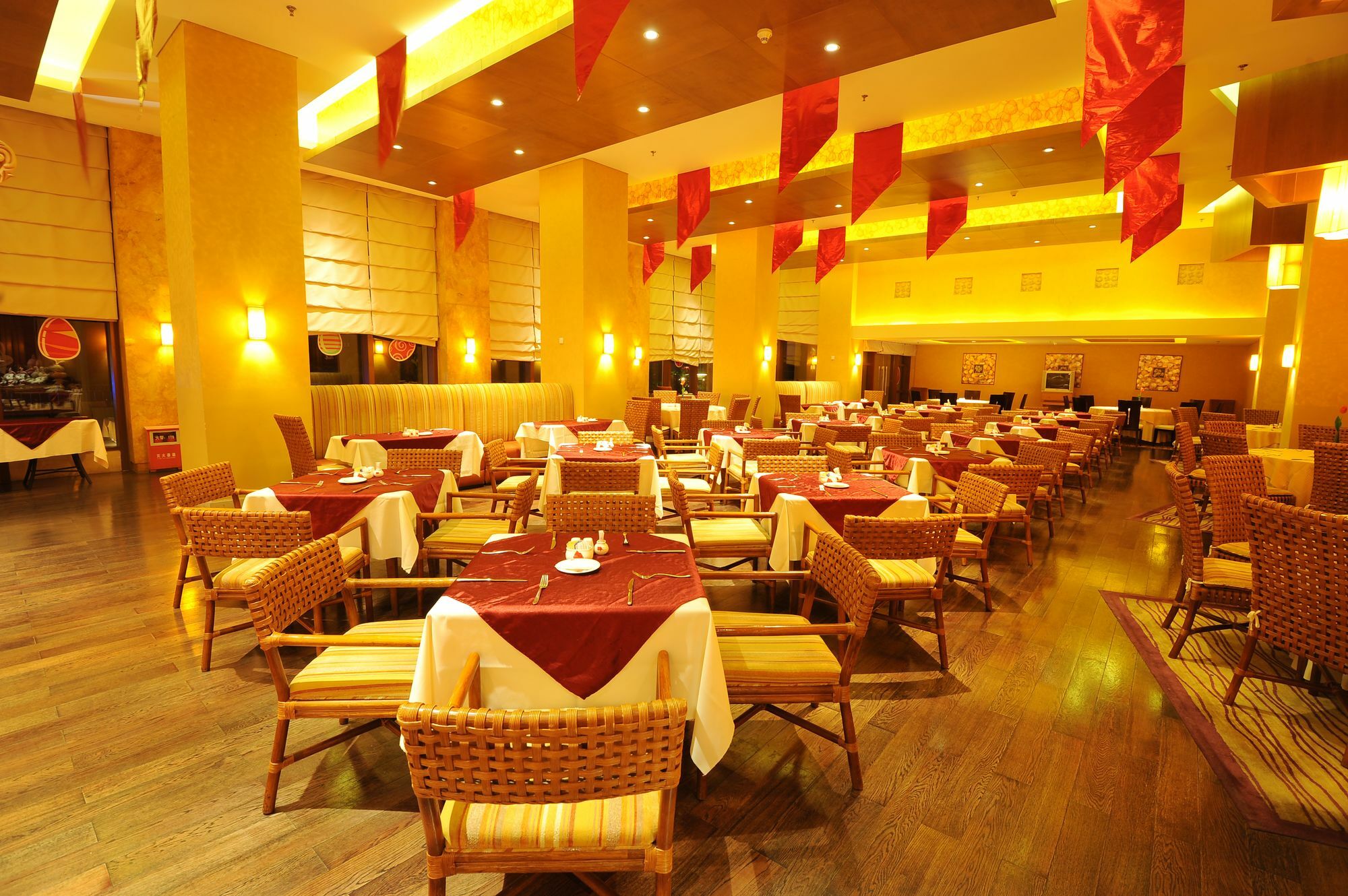 ג'וחאי Ocean Spring Grand Metropark Hotel מראה חיצוני תמונה