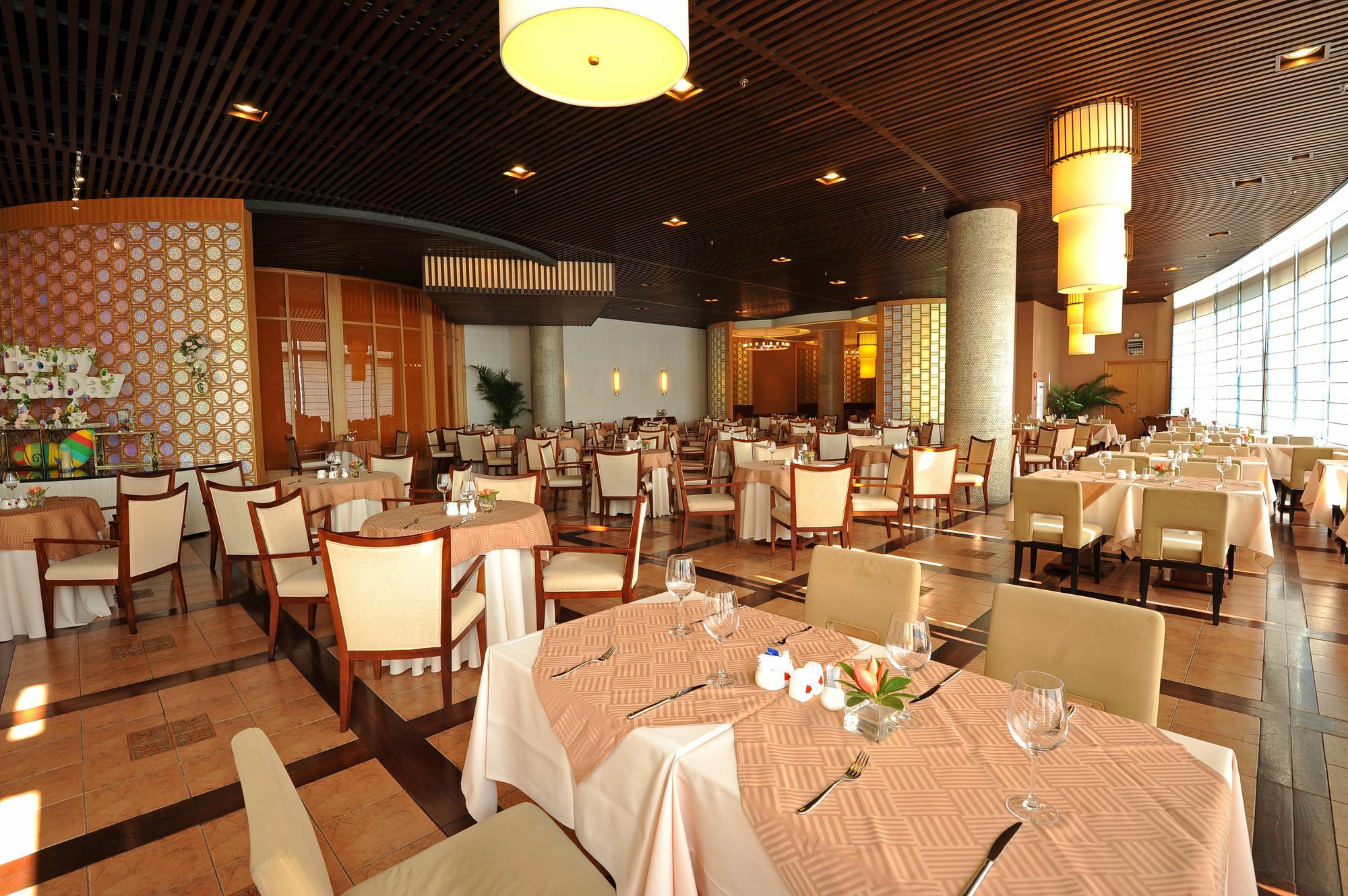 ג'וחאי Ocean Spring Grand Metropark Hotel מראה חיצוני תמונה